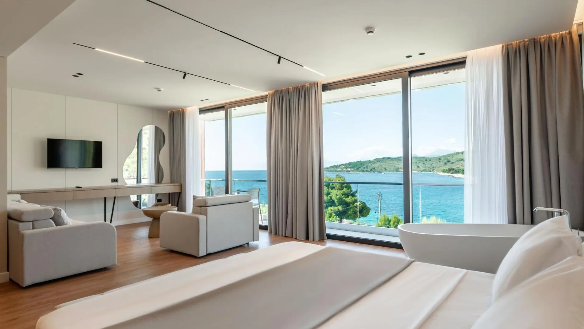 ****  Euro Hotel Ksamil Albania