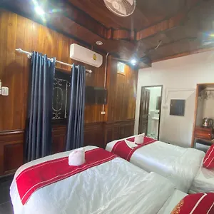 luangprabang-bounkhong-boutique.hotelsluangprabang.com/
