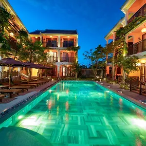resort-ahoy-boutique-spa.hotelsofhoian.com/